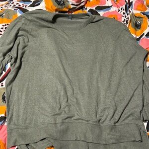 Aerie oversized lightweight sweater soft green L